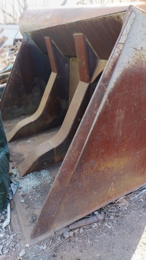 Ковш для фронтального погрузчика Volvo L150/L180