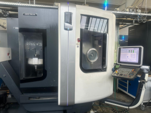 5-осевой обрабатывающий центр с ЧПУ DMG DMU 40 EVo