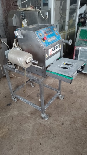 вакуумный упаковщик лотков ILPRA FP Basic V/G