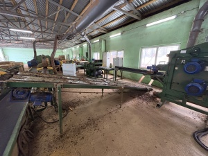 Линия пиления мелкотоварной древесины