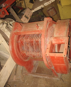 Дробилки зерна КДУ-2.0