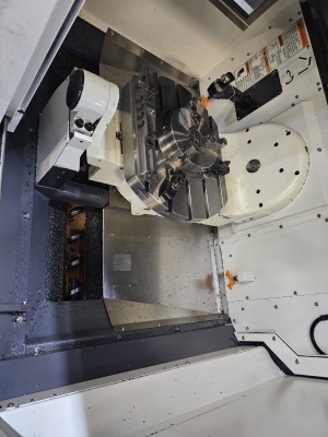 Вертикальный 5-ти осевой (4+1) фрезерный обрабатывающий центр модель VCenter - AX630 (VICTOR TAICHUNG MACHINERY WORKS CO.,LTD)