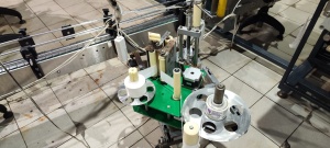 Этикетировочный автомат ЭР-4 для нанесения самоклеящихся этикеток на тару различного типа