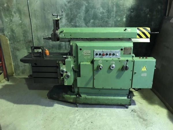 поперечно-строгальный станок 7307, 1980 года выпуска