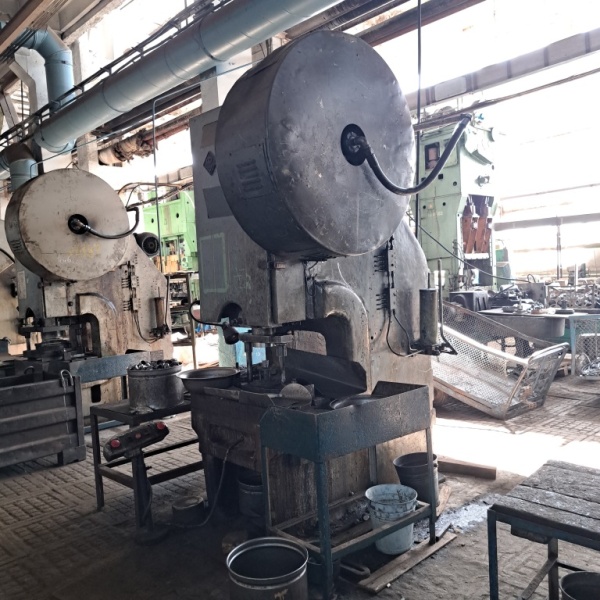 Предлагаем к продаже кривошипный пресс К2130Б