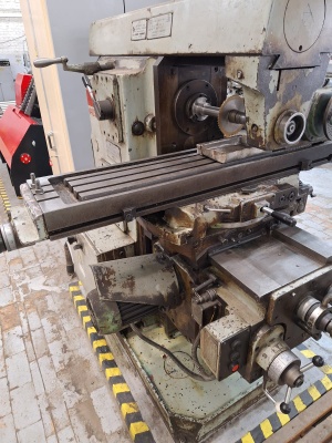 Станок поперечно-строгальный ОД61-5-03, Станок фрезерный 6Р81