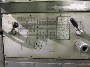 Универсальный Токарный TUR-63S Винторезный станок, РМЦ 1000 мм (аналог ДИП-300)