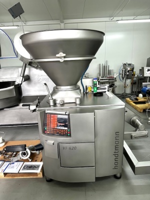 Шприц вакуумный Handtmann VF-620