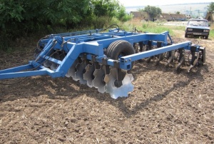 Борона дисковая БДФП от 2.4 до 7.0 м, прицепная