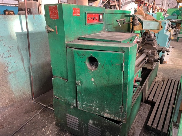 Токарно-винторезный 16Д20