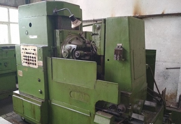 полуавтомат зубофрезерный вертикальный модели 53А50Н, 1980 года выпуска