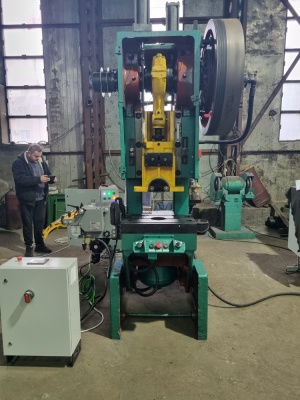 пресс кривошипный КД2326 после капремонта