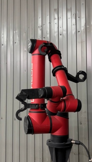 РОБОТОТЕХНИЧЕСКИЙ КОМПЛЕКС REDWELD BASIC eco 10 COBOT