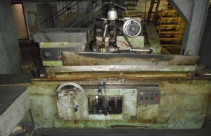 Круглошлифовальный станок 3Б161