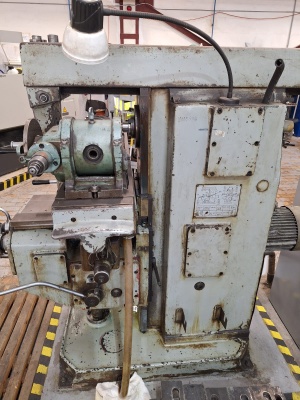 Станок поперечно-строгальный ОД61-5-03, Станок фрезерный 6Р81