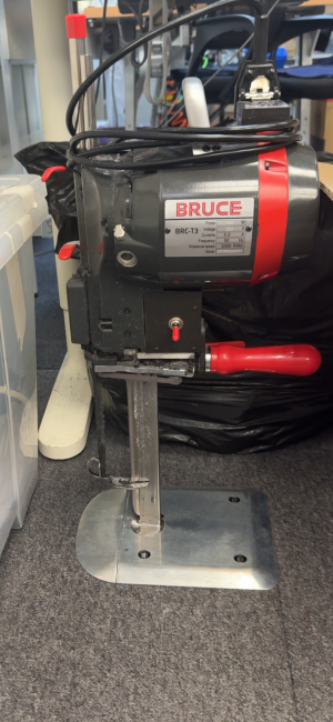 Раскройный сабельный нож Bruce BRC-T3