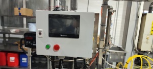 Автомат розлива и завальцовки в алюминиевые банки