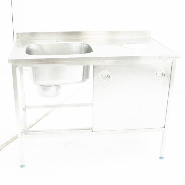 Ванна моечная односекционная с отверстием для отходов 1200х650х885 ц/т, борт, купе