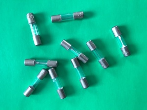 Предохранитель сп-1, сп-2, сп-5, сп-10, сп-15, сп-20, сп-30, сп-40