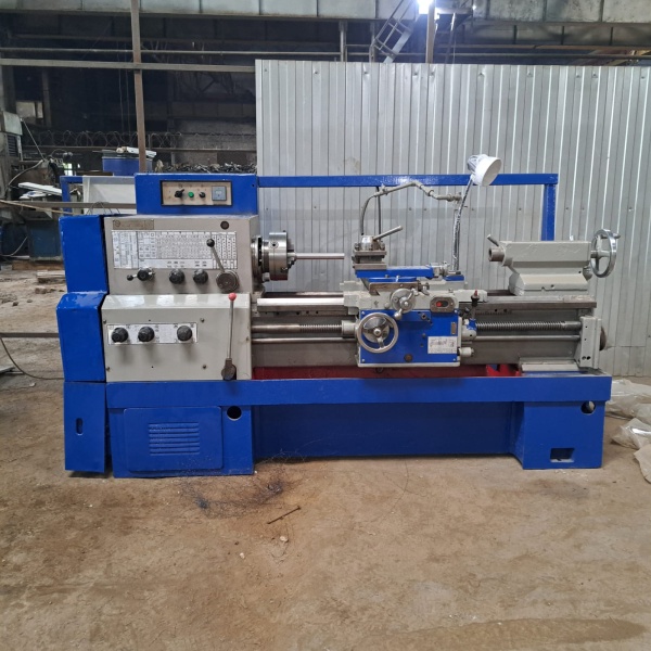 Продаём токарный станок модели 16К20 РМЦ 1000