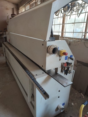 Кромкооблицовочный прямолинейный станок Tecnoma 84