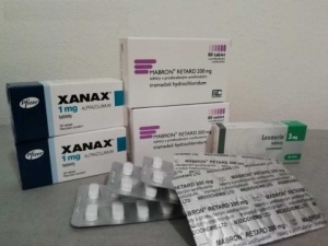 buy apaurin,helex,xanax,lorazepam,lexuarine,lsd and others