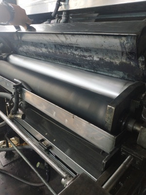 Машина флексографской печати с центральным барабаном 6 цветов SATURNO 1200