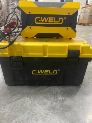 Аппарат для очистки сварочных швов C-WELD X10 AC/DC