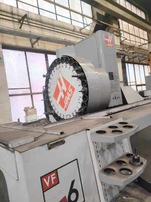 Обрабатывающий центр с ЧПУ HAAS VF-6/50HE