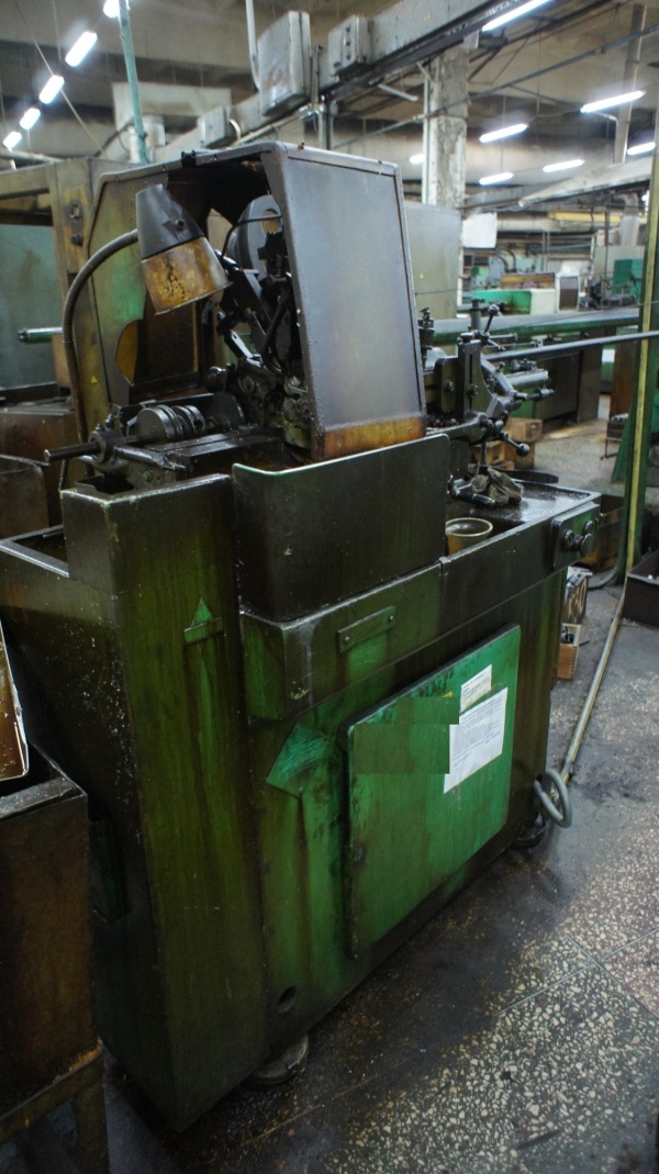 Токарный автомат одношпиндельный модели 1М06А