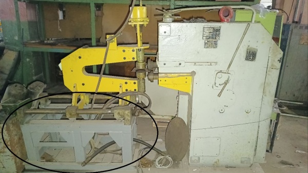 Продаётся зиговочная машина ИВ2714