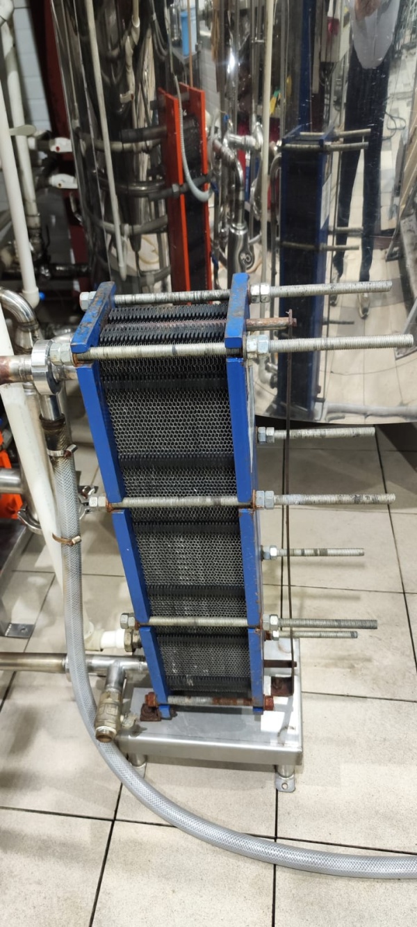 разборный пластинчатый теплообменник Alfa Laval промышленного назначения