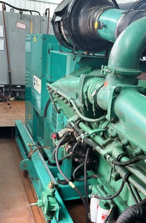 Дизельный генератор 1000 кВт Cummins UK(в наличии)