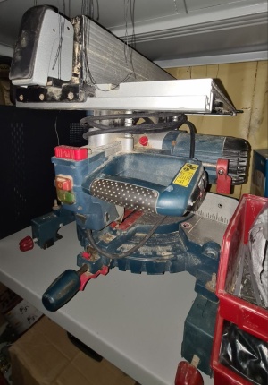 Комбинированная пила Bosch GTM 12 JL Professional со станиной