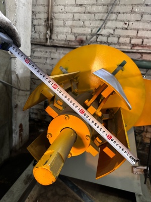 Размотчик консольный электрический 400мм