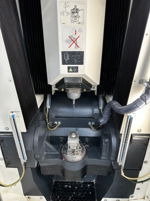 5-осевой высокоскоростной обрабатывающий центр SAUER HSC 20 linear