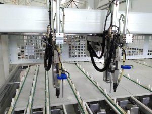 Обрабатывающий центр для профилей FOM INDUSTRIE