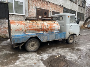 УАЗ 3622 молоковоз, 1300л