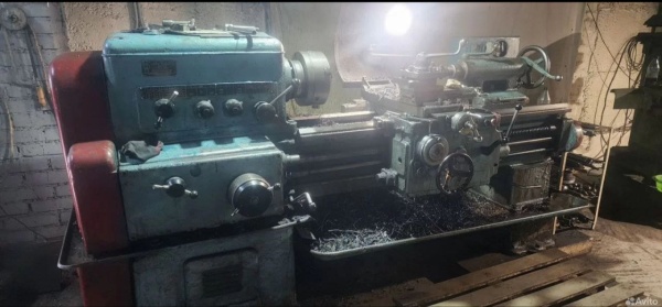 Токарно-винторезный станок 1к62