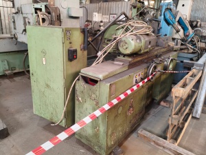 Станок круглошлифовальный VEB SU 200-630