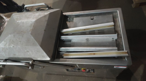 DZ-510/2SA (HVC-510S/2A) SS (нерж.) Напольная двухкамерная вакуум-упаковочная машина