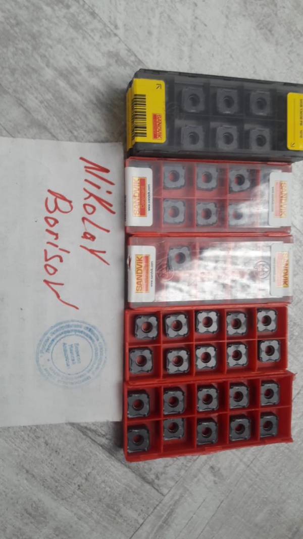 Пластины твердосплавная фрезерная Sandvik 345R-1305M-PM серий 1010 и 1130