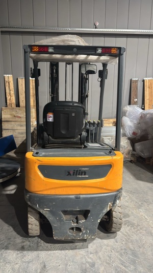 Электропогрузчик XILIN FB16R