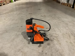 Магнитная сверлильная машина Daewoo DAMD1600