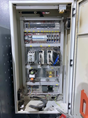 Гидравлический листогибочный пресс IRONMAC HPB-C 170/3200, как новый