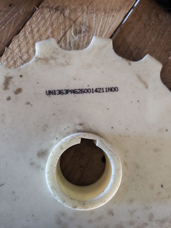 шестрня UNI363PA6260014211N00