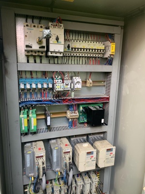 ЧПУ сверлильный станок Bavelloni