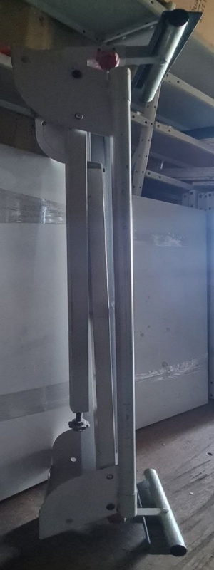 Комбинированная пила Bosch GTM 12 JL Professional со станиной