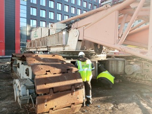 Монтаж гусеничного крана мкгс-100.1