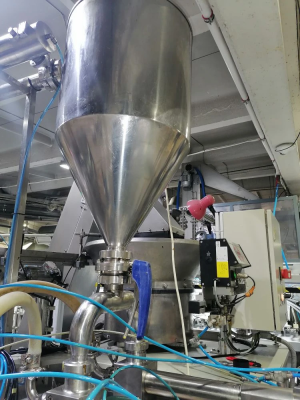 автомат Дой-Пак VOLPAK SL-140-L1F с боковым штуцером